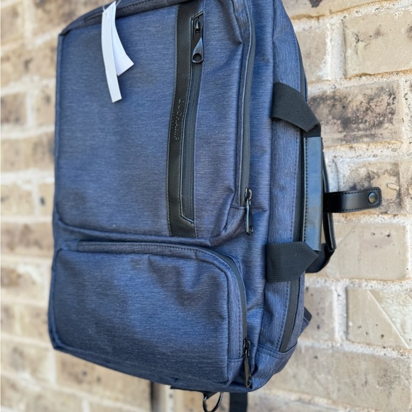 Duchamp NWT Navy Blue 3-in-1 Laptop/Backpack/Briefcase Bag, 18"Hx12"Wx6"D - Picture 13 of 13